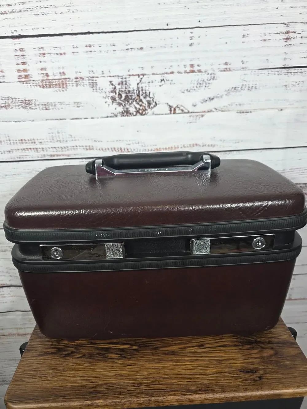VTG Samsonite Hard Silhouette Brown Faux Leather Locking Luggage w/Mirror Key